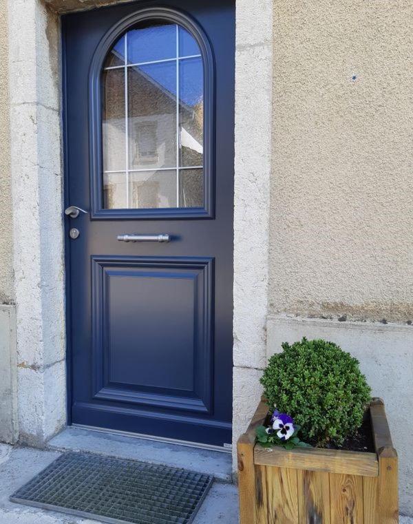 La Maison Horlogere , Spas Et Bain Nordique Les Fontenelles Exterior photo